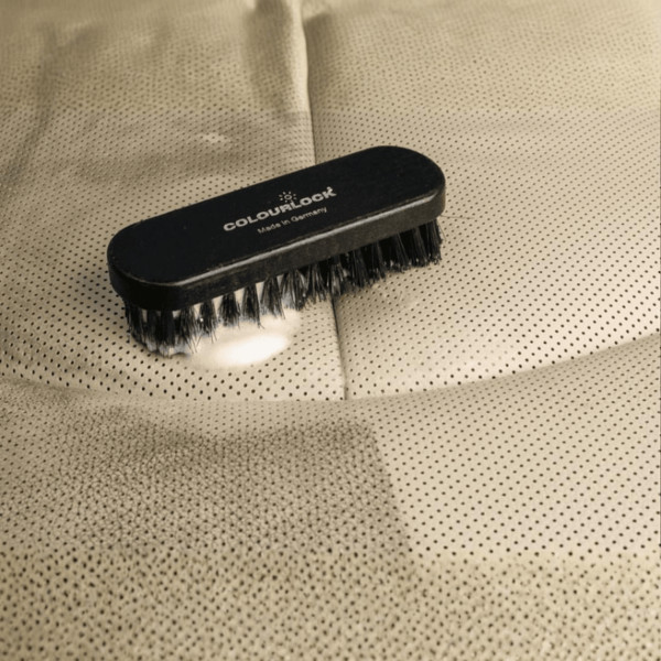 COLOURLOCK LEDER REINIGUNGSBURSTE GROSS SCHWARTZ, щетка с искусственной щетиной, 135х41 мм