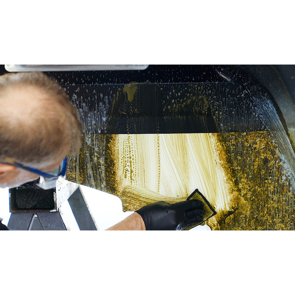 KOCH HULL PRECLEANER ALKALINE, щелочное средство для предварительной очистки лодок, флакон 1 л
