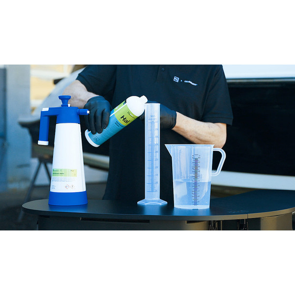 KOCH HULL PRECLEANER ALKALINE, щелочное средство для предварительной очистки лодок, флакон 1 л