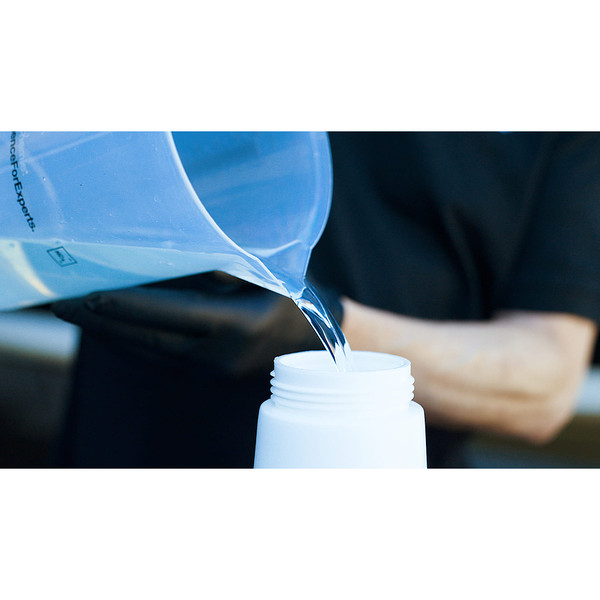 KOCH HULL PRECLEANER ALKALINE, щелочное средство для предварительной очистки лодок, флакон 1 л